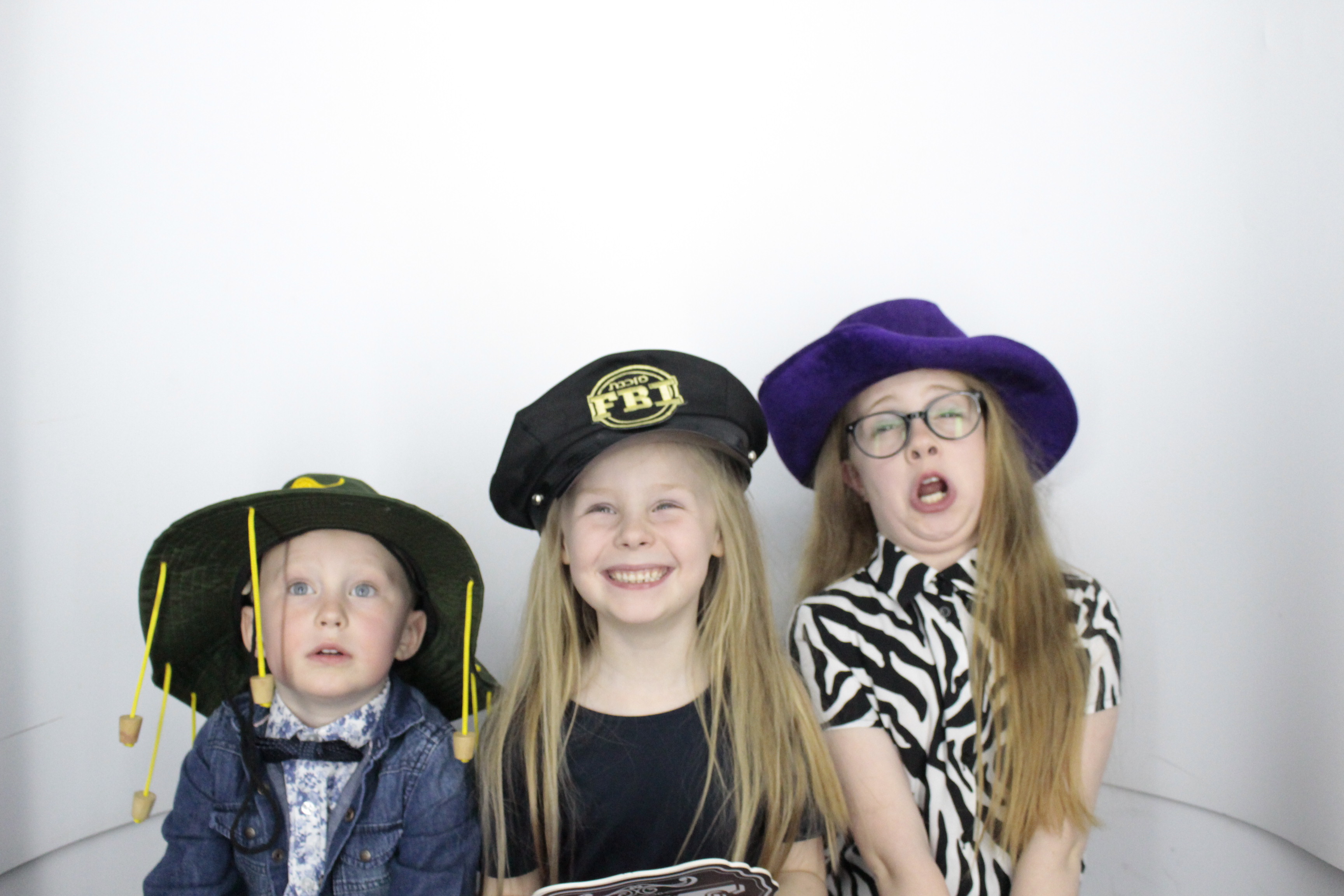 Mandy's 60th  Birthday Party | View more photos from the event at gallery.myphotoboothexperience.co.uk/u/MyPhotoBoothExperienceLtd/Mandys-60th-Birthday-Party